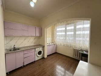 рядом с аламединским рынком: 1 бөлмө, 45 кв. м, 106-серия жакшыртылган, 8 кабат, Косметикалык ремонт — 5