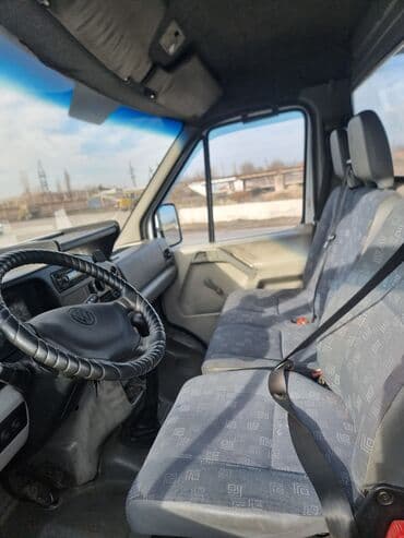 купить грузовой автомобиль бу: Volkswagen Crafter: 1999 г., 2.5 л, Механика, Дизель, Фургон — 3