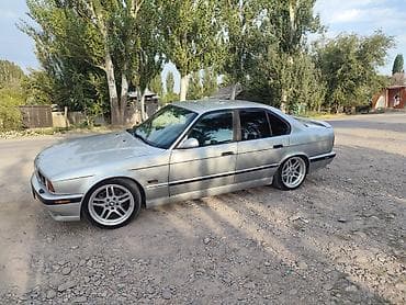 Унаа: BMW 520: 1994 г., Кол менен иштөөчү, Бензин, Седан — 4