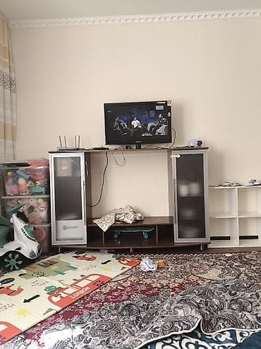 мебельные: Тумба под телевизор с распашными шкафчиками в хорошем качестве и — 2