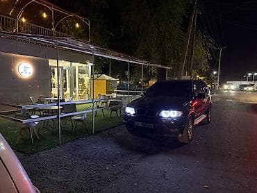 е 36: BMW X5: 2000 г., 4.4 л, Автомат, Бензин, Кроссовер — 4