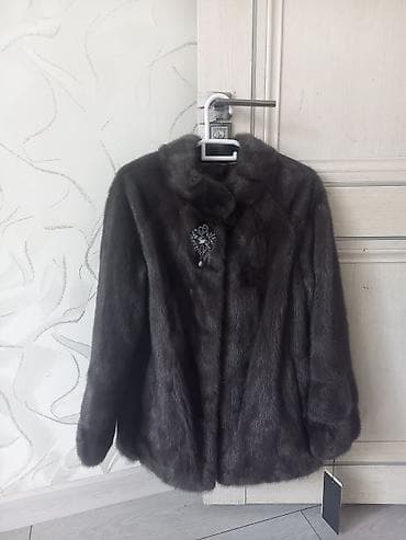 Шуба из натуральной норки, канадская норка, мягкий,короткий, густой at lalafo.kg Шуба из натуральной норки, канадская норка, мягкий,короткий, густой