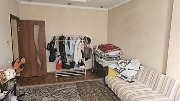 2 комнаты, 44 м², 8 мкр Индивидуалка, 4 этаж, Косметический ремонт