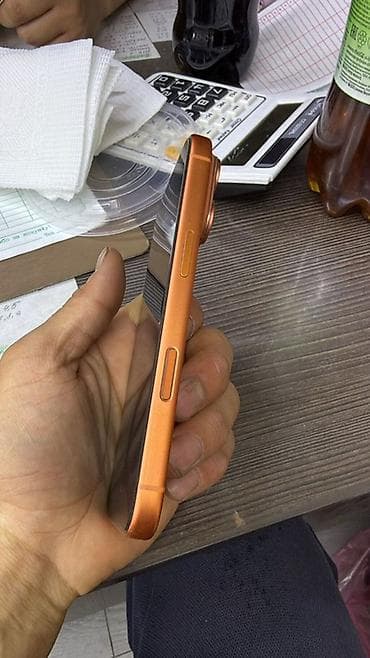 nokia e90: IPhone 17 Pro, Б/у, 256 ГБ, Оранжевый, Зарядное устройство, Защитное стекло, Чехол, 97 % — 4