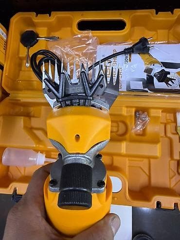 аппарат для стрижки овец: Электрическая машинка для стрижки овец DINGQI JD08801 - Мощность: 750 — 2