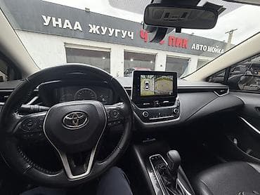 Продажа авто: Toyota Corolla: 2021 г., 1.8 л, Вариатор, Гибрид, Седан — 2