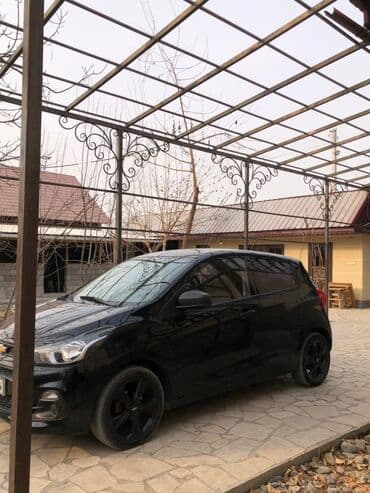 дево спарк: Chevrolet Spark: 2016 г., 1 л, Автомат, Хэтчбэк — 7