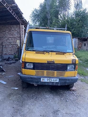 Легкий грузовик, Mercedes-Benz, Дубль, 3 т, Б/у — 1