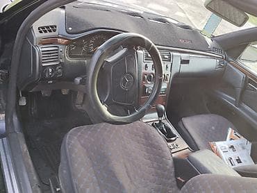 Унаа сатуу: Mercedes-Benz E-class AMG: 1997 г., 3.2 л, Кол менен иштөөчү, Бензин, Седан — 6