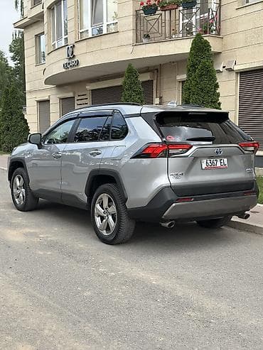 держатель для телефона на самокат: Toyota RAV4: 2019 г., 2.5 л, Автомат, Гибрид, Кроссовер — 5