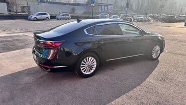 шипованная резина б у: Kia K7: 2018 г., 3 л, Автомат, Газ, Седан — 6