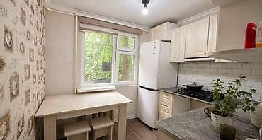2 бөлмө, 44 м², 4-мкр 104-серия, 1 кабат, Евро оңдоо