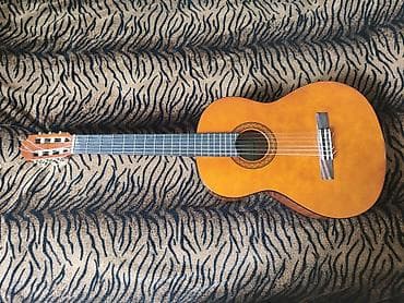 музык: Продаю классическую гитару Yamaha C40. Покупалась 4 года назад в — 1