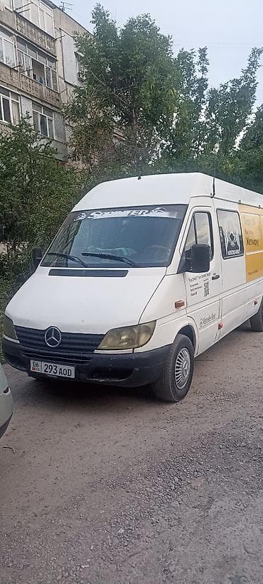 спритер сиденасы: Жеңил жүк ташуучу унаа, Mercedes-Benz, Стандарт, 3 т, Колдонулган — 2