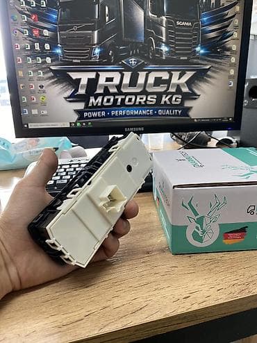 e 303: Блок управления зеркалами и стеклоподъемниками для Scania 6 серии** — 2