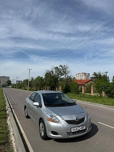 prius 2006: Toyota Belta: 2008 г., 1.5 л, Автомат, Бензин, Седан — 3