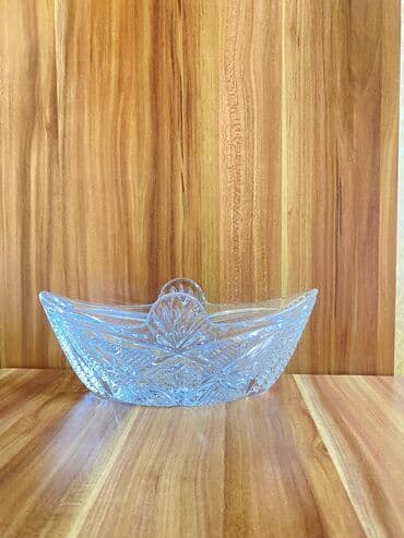 хрусталь ваза: За весь комплект, как на главном фото. Состоянии отличное, оригинал — 3