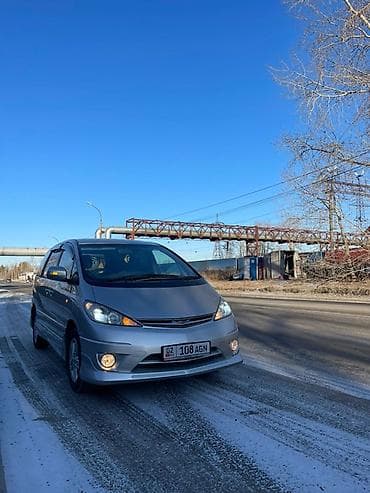 Toyota Estima: 2000 г., 3 л, Автомат, Газ, Минивэн