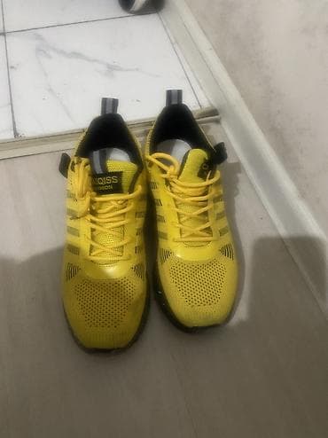 Прокат одежды: Мужские кроссовки, 40, Б/у, цвет - Желтый, Бесплатная доставка — 2