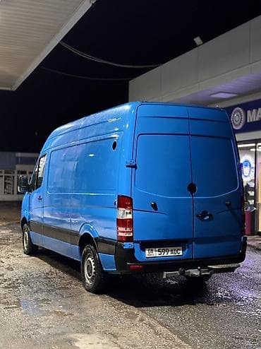 бус спринтер бортовой: Mercedes-Benz Спринтер: 2007 г., 2.2 л, Ручные, Фургон — 3