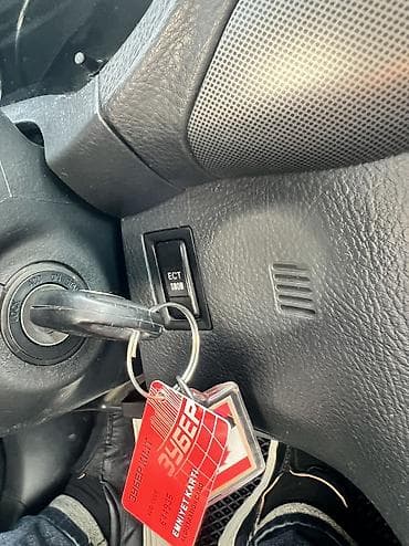 toyot: Toyota Avensis: 2004 г., 2 л, Автомат, Бензин, Универсал — 6