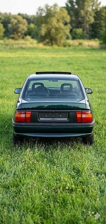 range rover 2002: Opel Vectra: 1994 г., Бензин, Седан — 2
