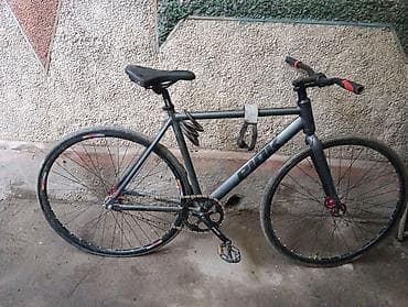стрепа на фикс: Фикс-байк (fixed gear) с ремнём для ноги - Рама и вилка: стальная — 1