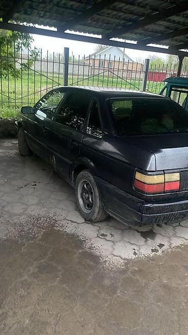 wv caddy: Volkswagen Passat: 1990 г., Седан — 3