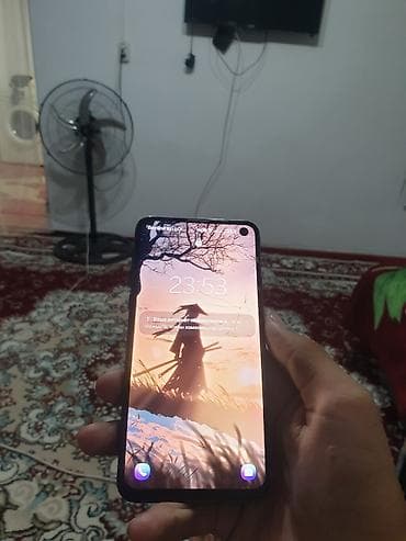 enter kg: Samsung Galaxy S10e, Б/у, 128 ГБ, цвет - Синий, 2 SIM — 1