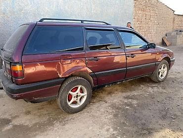 Скупка авто: Volkswagen Passat Variant: 1990 г., Механика, Бензин, Универсал — 3