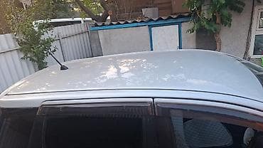 Продажа авто: Toyota Ist: 2003 г., 1.3 л, Автомат, Бензин, Хэтчбэк — 3