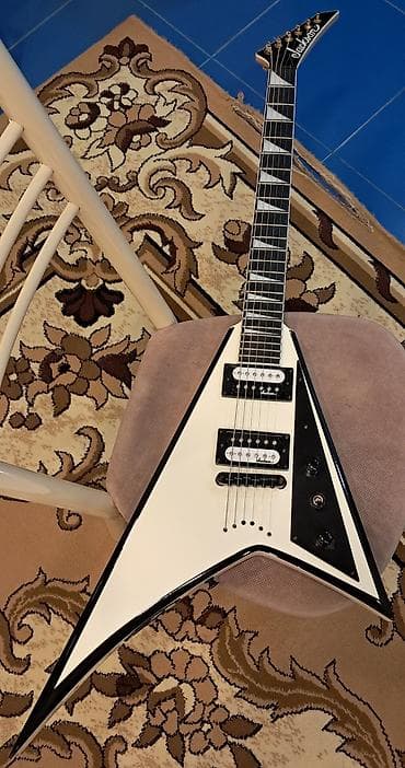 Музыкалык аспаптар: Продаю электрогитару Jackson JS Series Rhoads JS32T – классический — 2