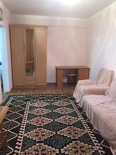 квартира старий толчок: 1 комната, 28 м², Индивидуалка, 3 этаж, Старый ремонт — 1