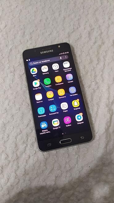 Samsung Galaxy J5 2016, Б/у, 16 ГБ, цвет - Черный, 2 SIM