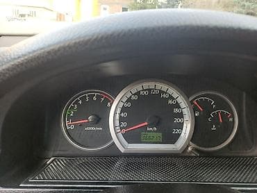 Daewoo Lacetti: 2004 г., 1.6 л, Механика, Бензин, Седан — 4