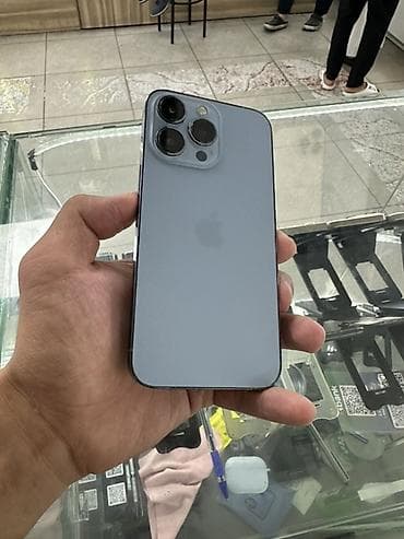 IPhone 13 Pro, Б/у, 256 ГБ, Sierra Blue, Защитное стекло, Чехол, 93 %