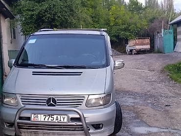 два авто: Mercedes-Benz V-Class: 2003 г., 2.2 л, Механика, Дизель, Минивэн — 6