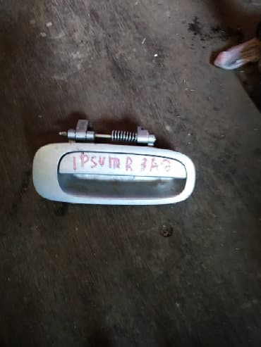 corolla runx: Наружная ручка передней левой, задней левой, задней правой двери — 3