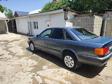 Audi 100: 1991 г., 2 л, Механика, Бензин, Седан