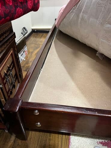 кровать деревянный: Двуспальные кровати — 4