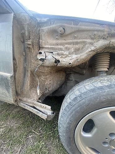 зеркало w210: Mercedes-Benz W124: 1990 г., 2 л, Ручные, Бензин, Седан — 9