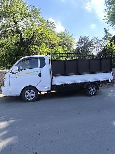 Заказать Хендай портер, Вывоз строй мусора, C грузчиком at lalafo.kg Заказать Хендай портер, Вывоз строй мусора, C грузчиком