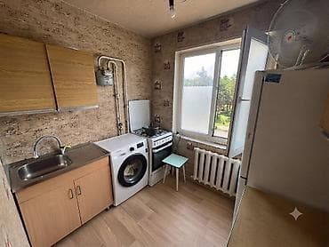 2 комнаты, 45 м², Ата-Тюрк парк Индивидуалка, 4 этаж, Требуется ремонт