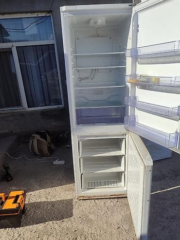 Техника для кухни: Холодильник Beko, Б/у, Двухкамерный, 175 * — 2
