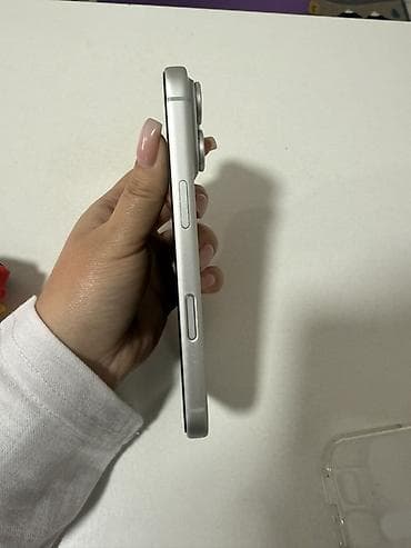айфон 17 про цена ош: 📱 Срочно продам iPhone 17 Pro, 256 GB 📍 Бишкек — Цвет: белый 🤍 — — 5
