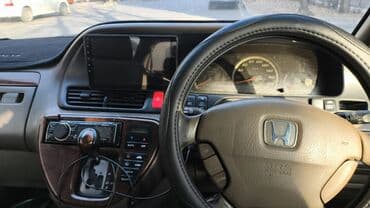 шипованные шины б у: Honda Odyssey: 2000 г., 2.3 л, Автомат, Бензиновая, Минивэн — 5