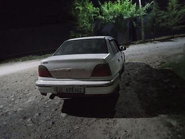 mazda mx5: Daewoo Nexia: 1995 г., Седан — 4