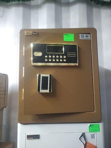 Сейф ONNAIS с электронным замком и биометрическим сканером - Тип