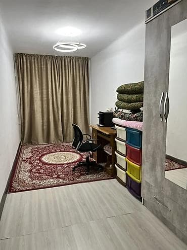 3 комнаты, 54 м², Золотой квадрат 1 этаж, Старый ремонт — 2