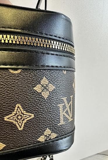 louis vuitton lv: Классическая сумка, Louis Vuitton, Китай, Материал: Искусственная кожа, Жёсткая конструкция, Застежка на молнии, Съёмный ремень, Женские, Новый — 5